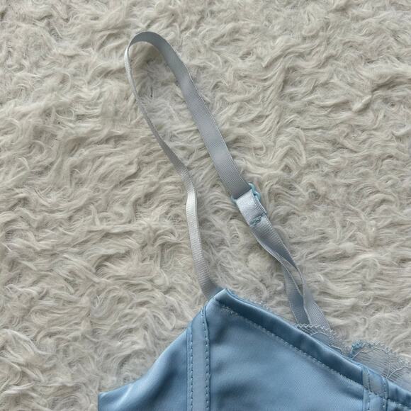 Unfazed Clothing Co. Baby Blue Lace Trim Corset Top Size Small - Picture 4 of 8